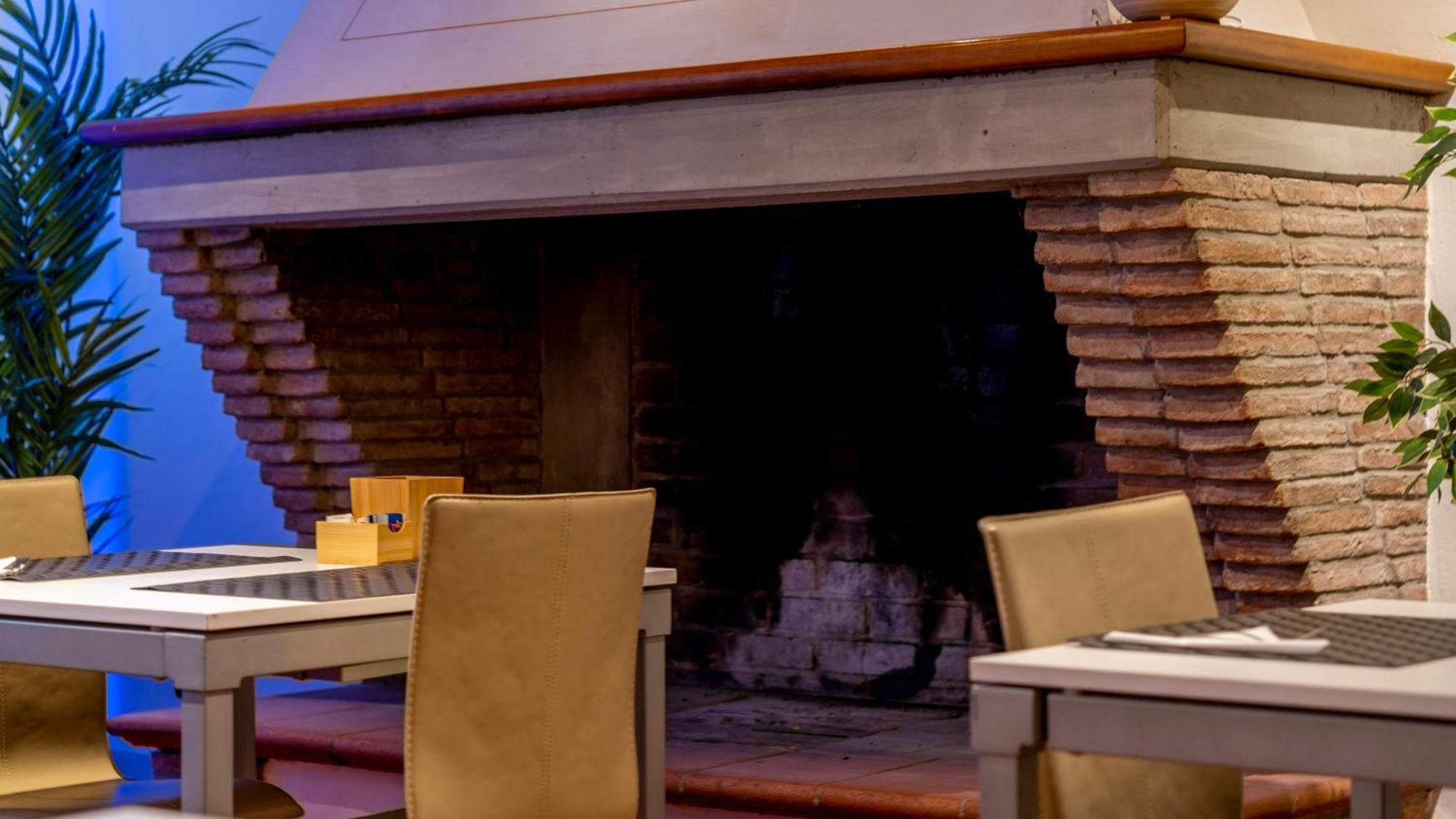 Albergo Ligabue Guastalla Ngoại thất bức ảnh